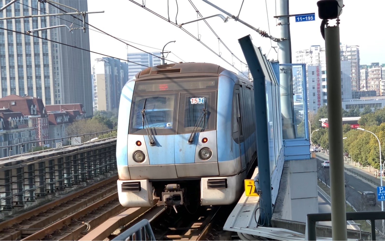 地铁一号线南京图片