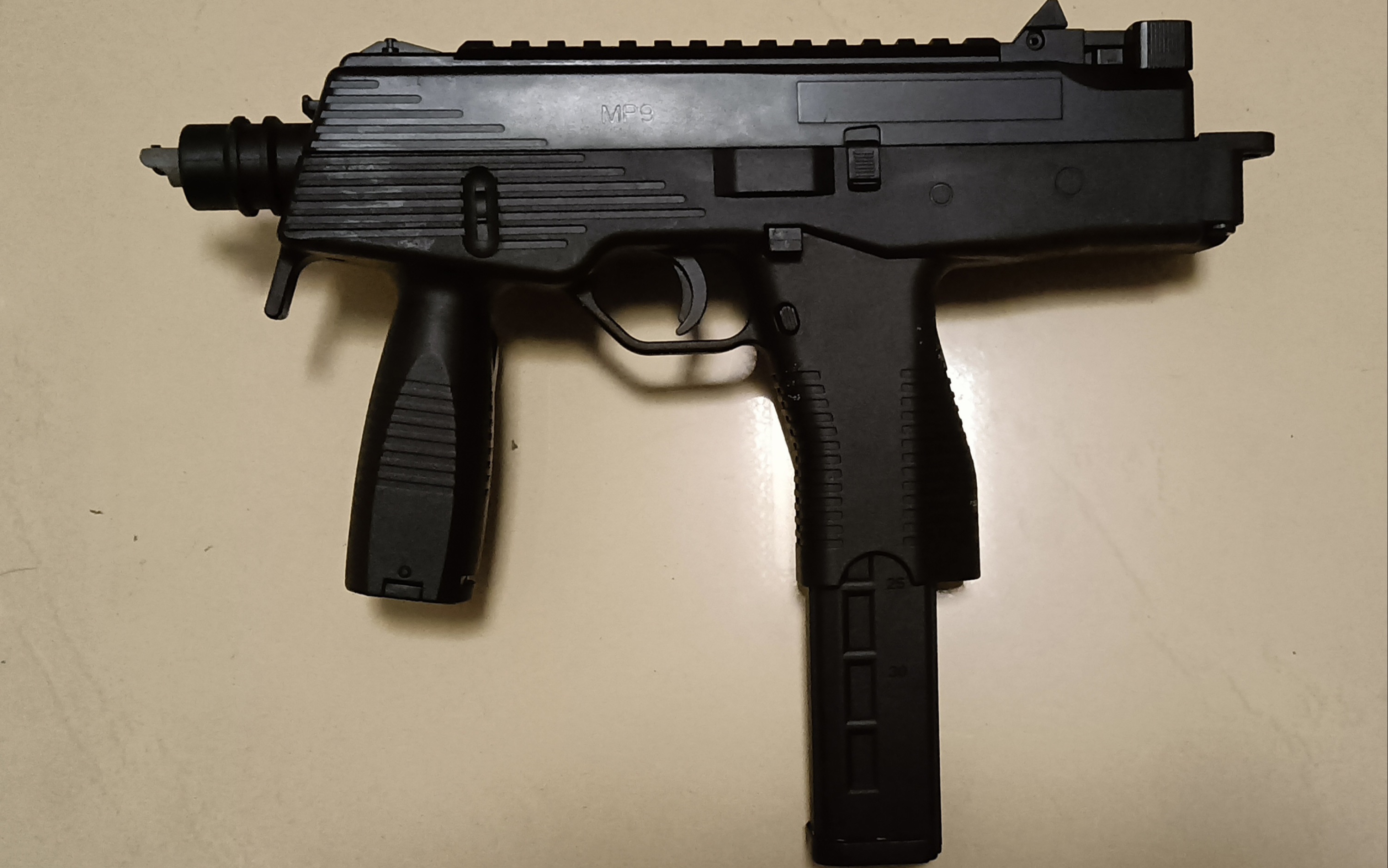 [wargame]乐辉原厂mp9速攻三杀