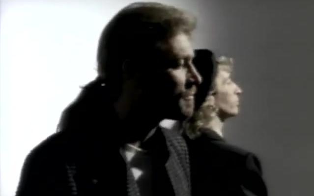 [图]【Bee Gees】You Win Again【Official MV】