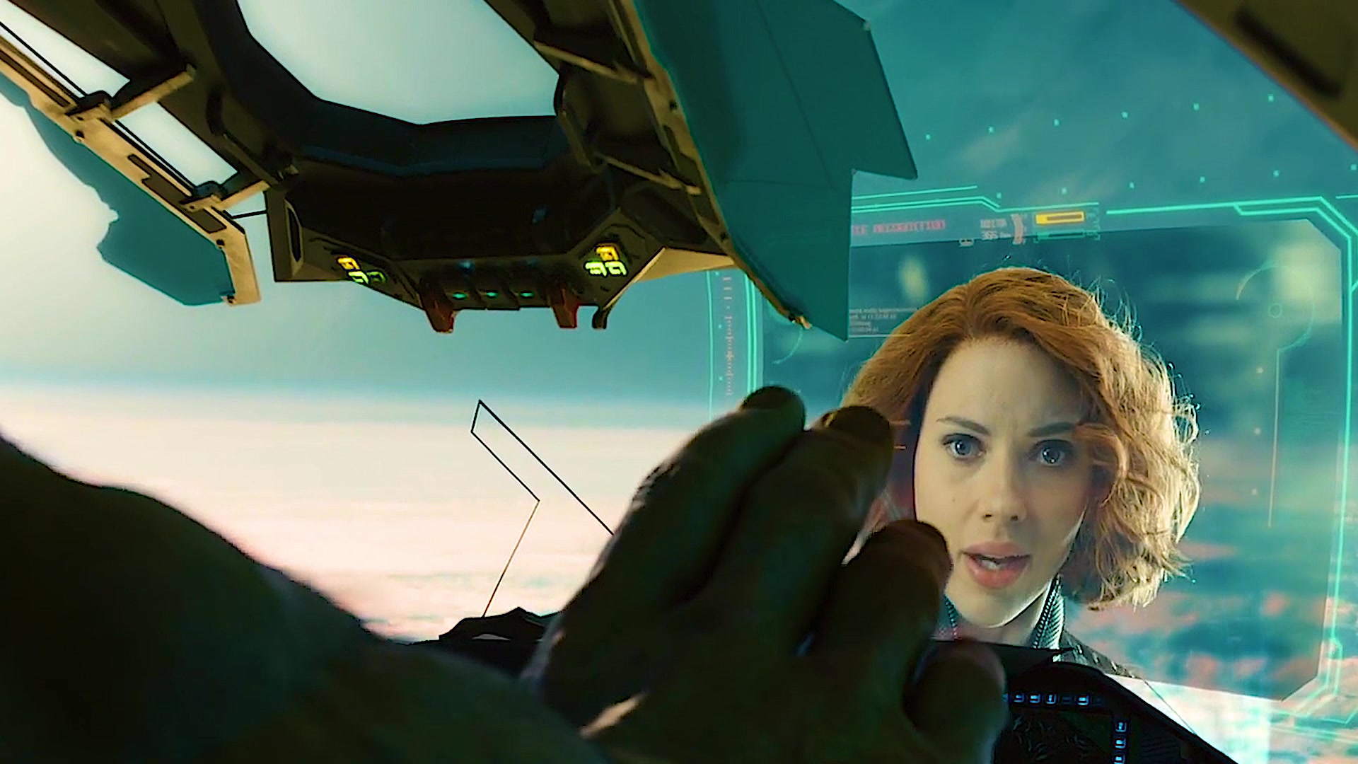 【漫威】盘点《漫威》中绿巨人温暖的一面,寡姐的离开绿巨人很难过