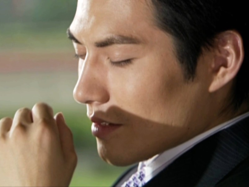 "别中了他的迷魂计"