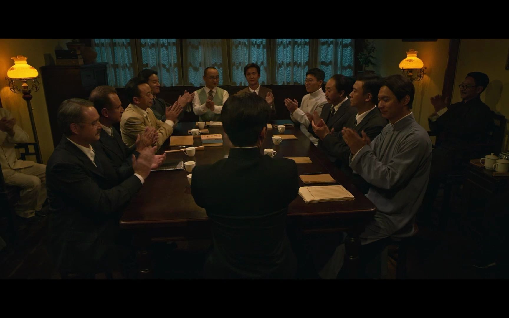 中共一大上海召开