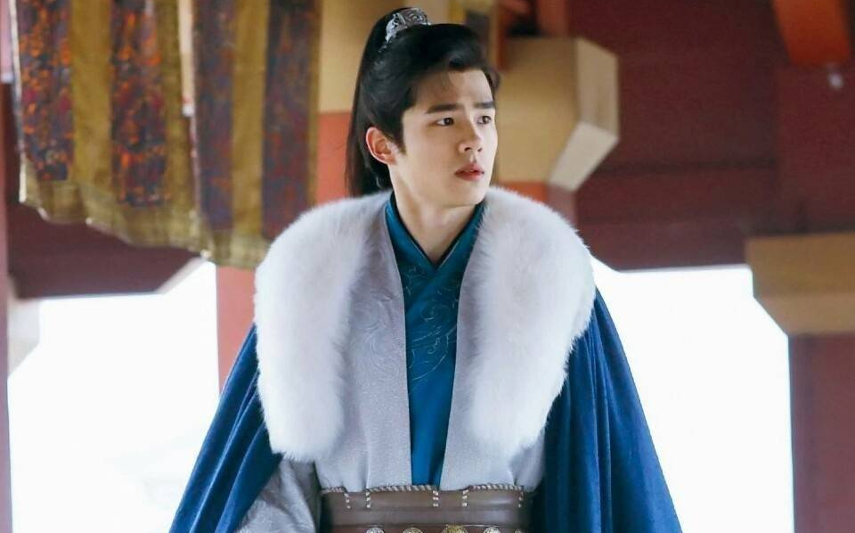 刀锋偏冷 秦风 萧平旌