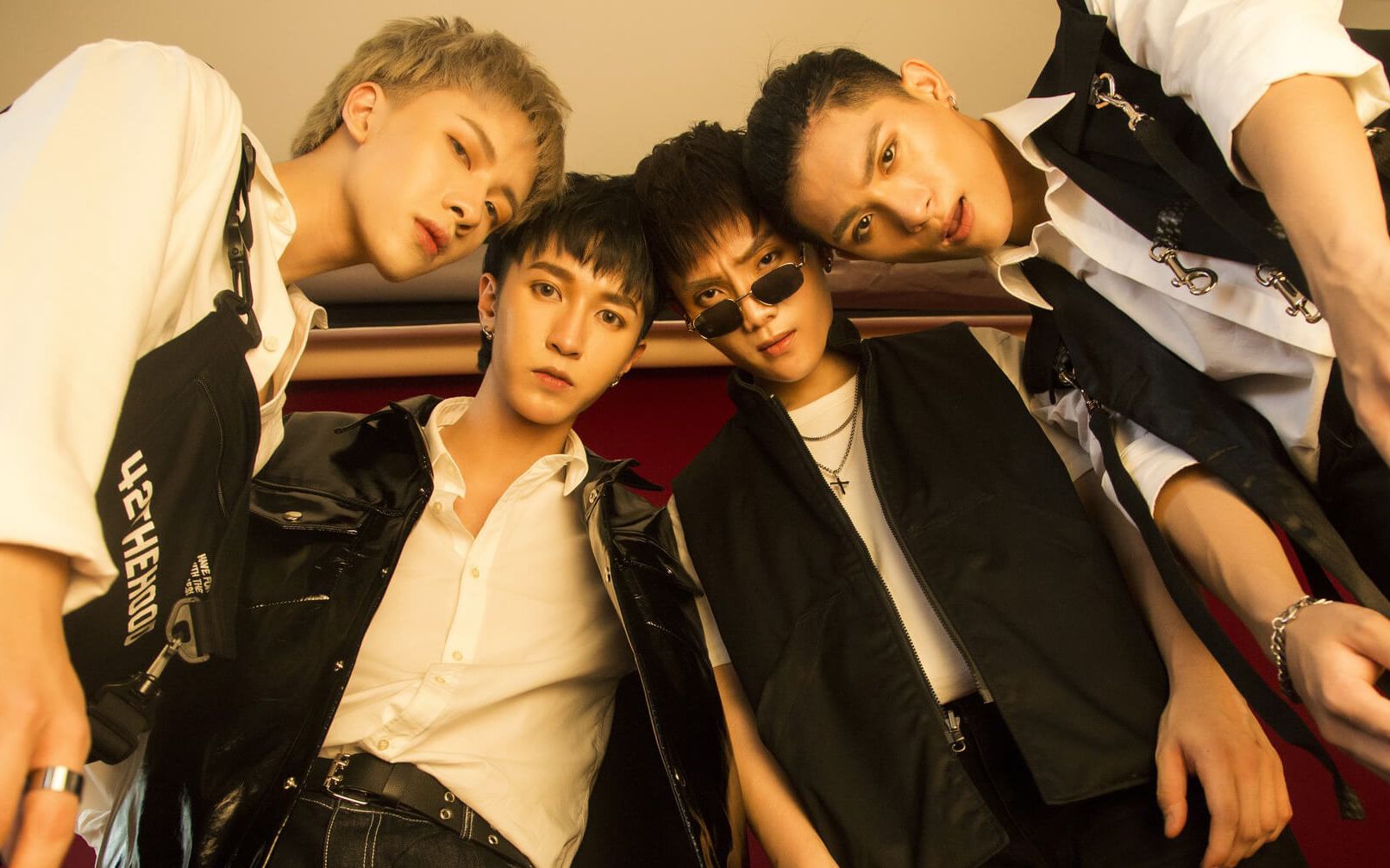 【越南mv】中文字幕《坚持什么》gi62 l58y l08m g00