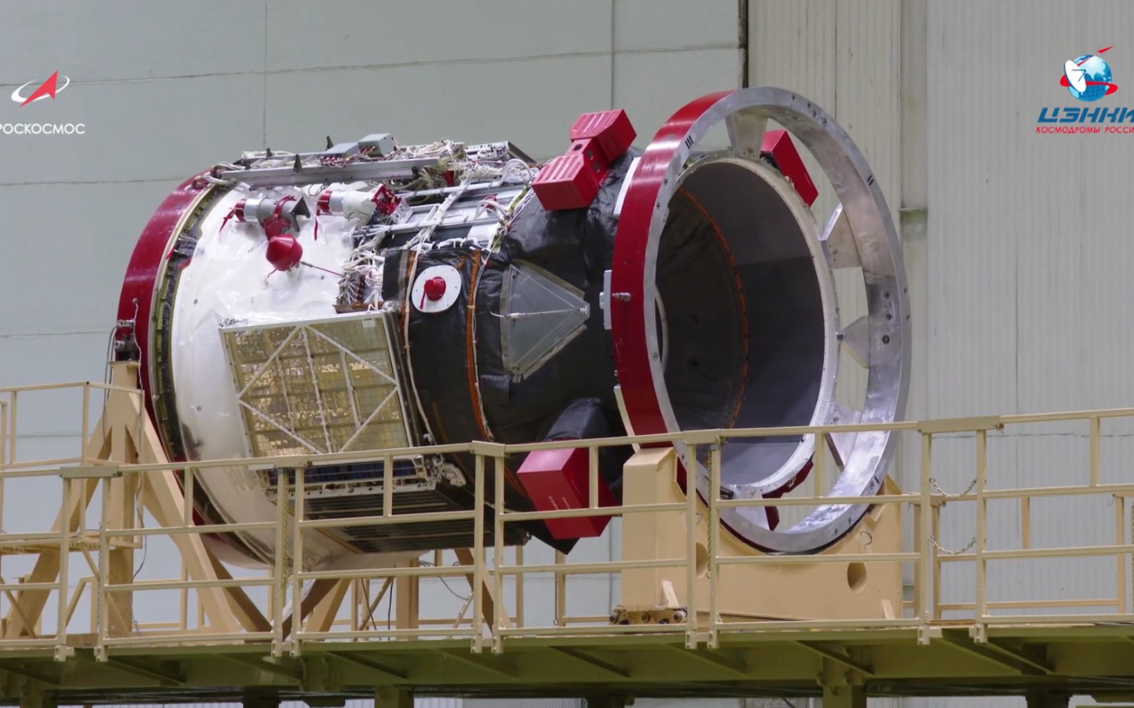 俄罗斯航天"系留"号节点舱技术检查