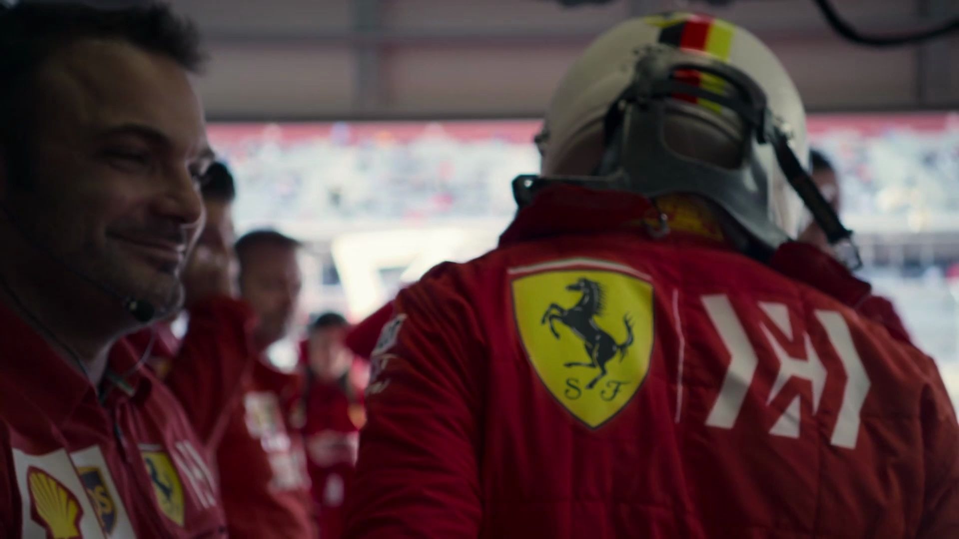 [图]【Forza Ferrari】法拉利F12019赛季混剪，献给所有不离不弃的TIFOSI！