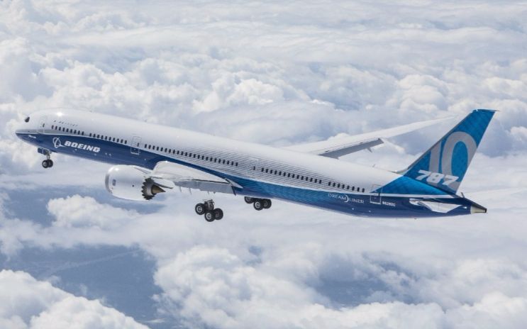 精彩飞行最大梦想飞机波音78710首飞全纪录