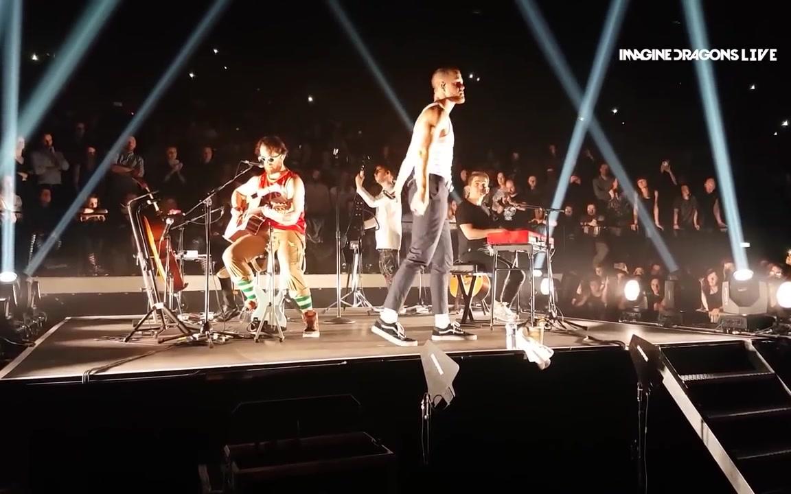 [图]【imagine dragons】[LIVE]Next to me的不插电版！超好听！