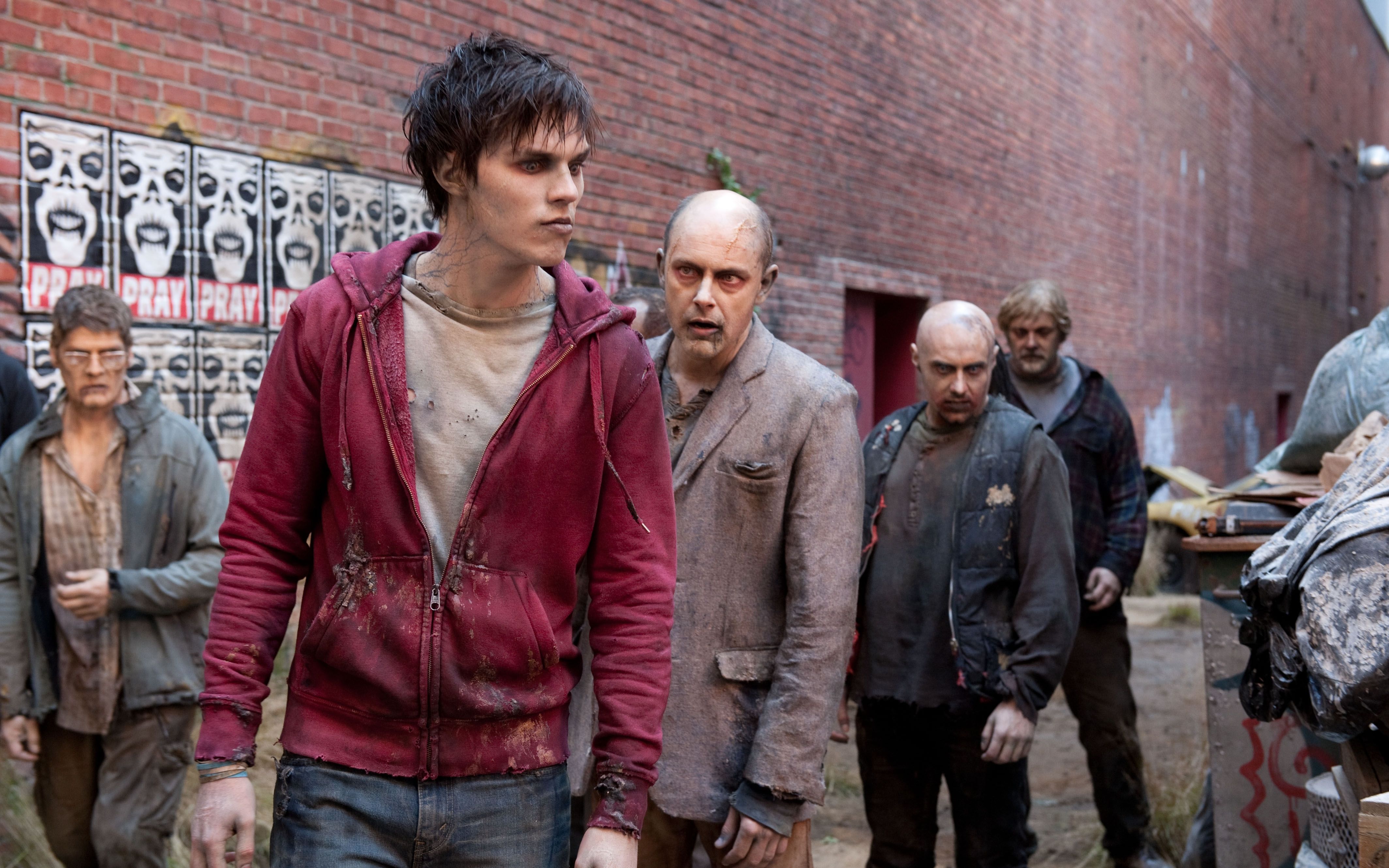 这只丧尸不简单长得帅会撩妹会开汽车温暖的尸体