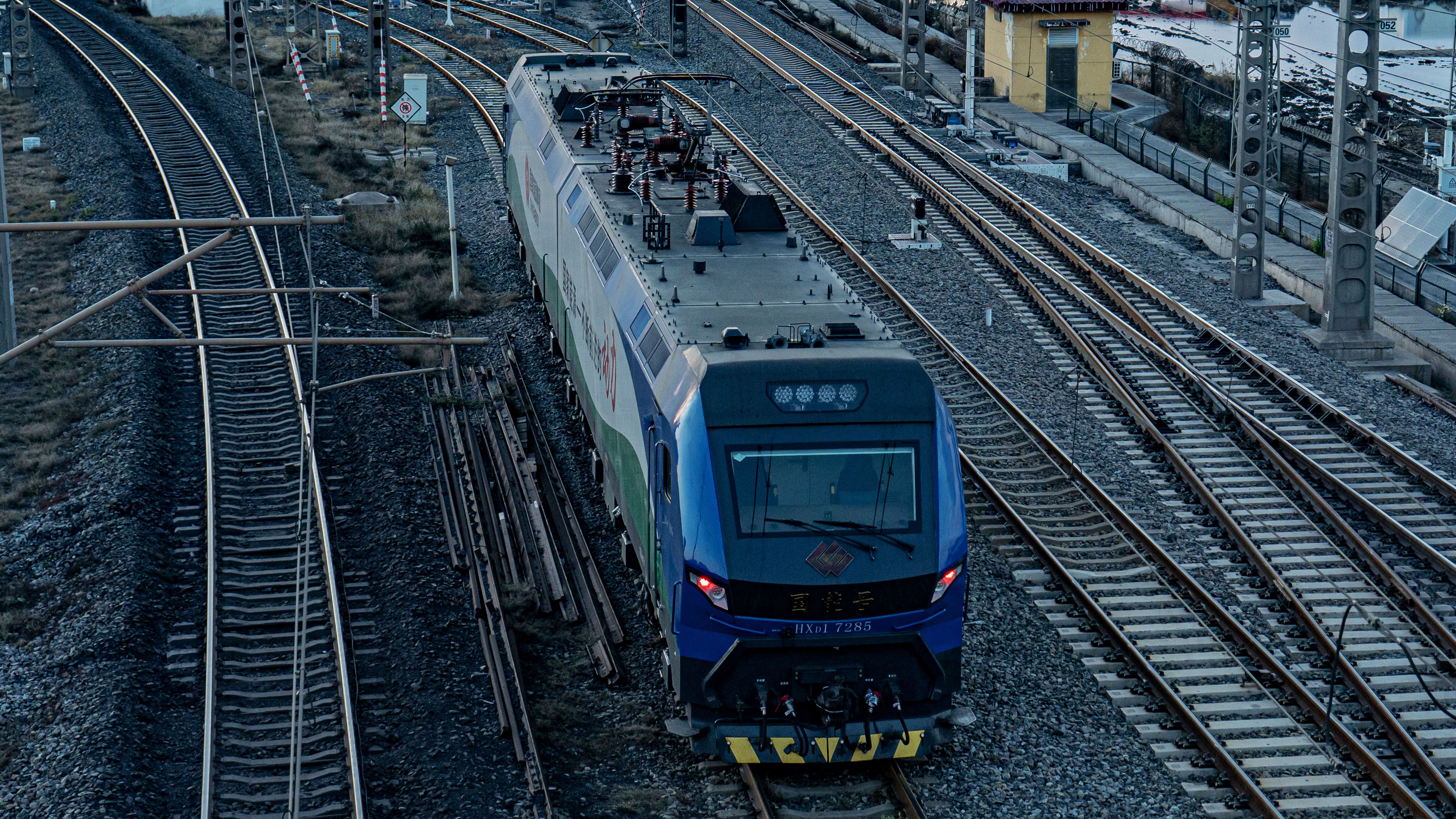 朔城区东关小康村铁路图片