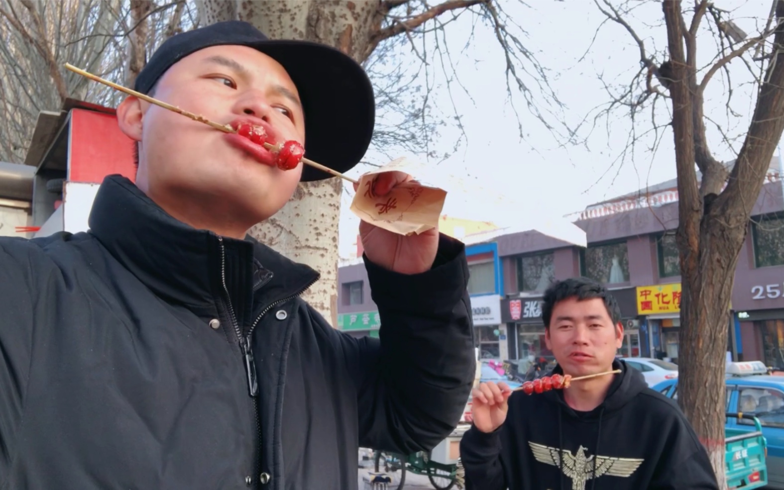 凌云,龙套哥,小狼去千年古城玩,明天打算回横店