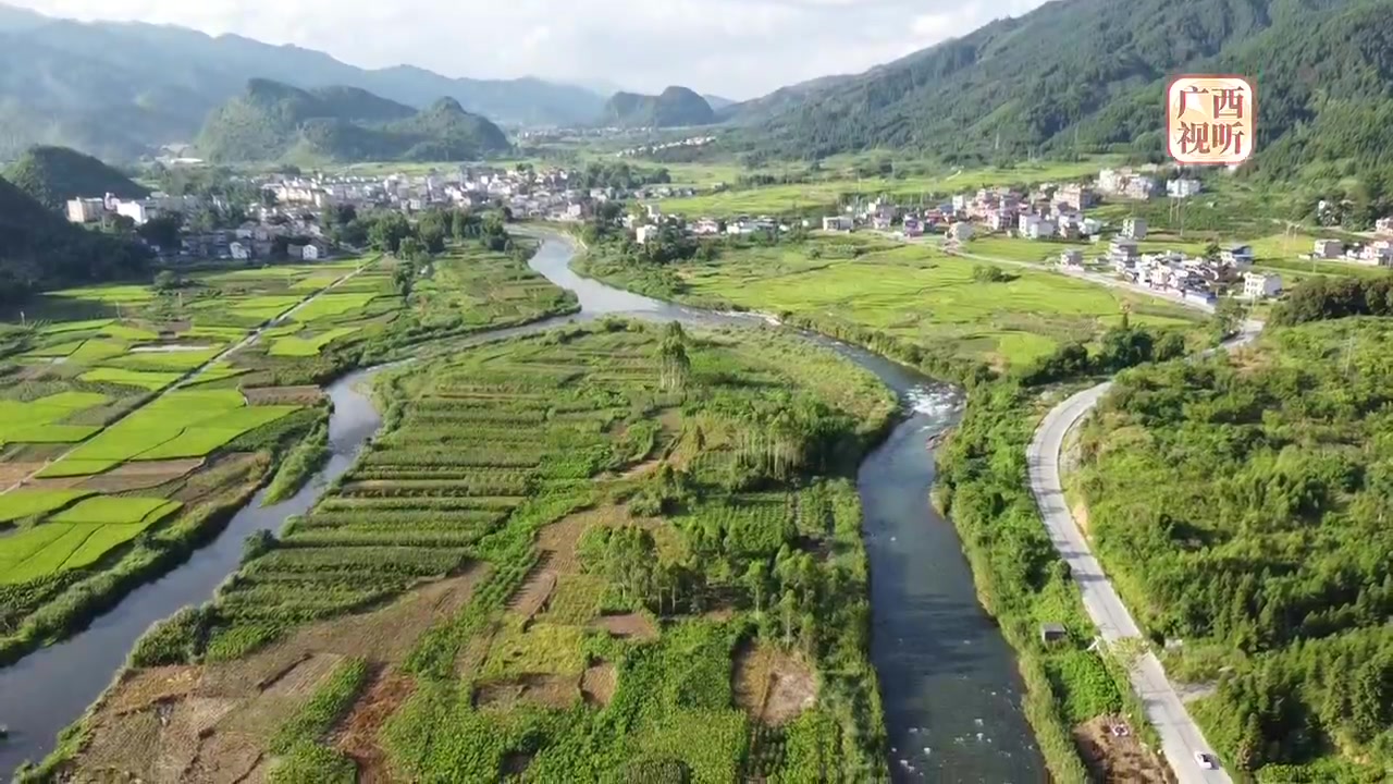 罗城仫佬族自治县:山清水秀宝坛乡(美景风光)