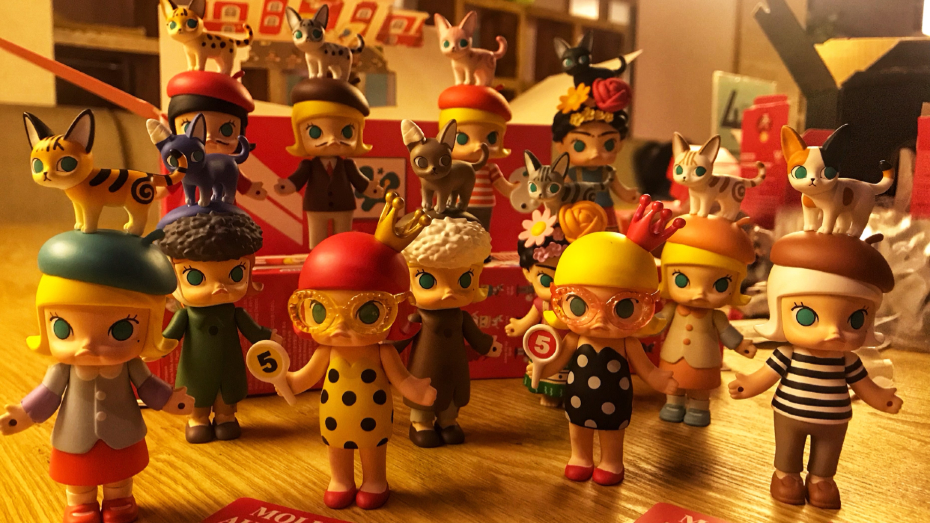 泡泡玛特-艺术大亨-开箱 求官妈疼爱 关注并评论截止30号淘宝官网上送