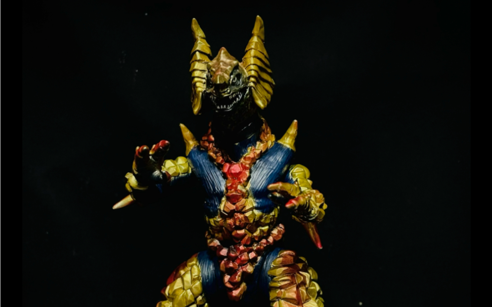 shf迪迦奥特曼,超越时空的微笑,shf戈尔德拉斯改造