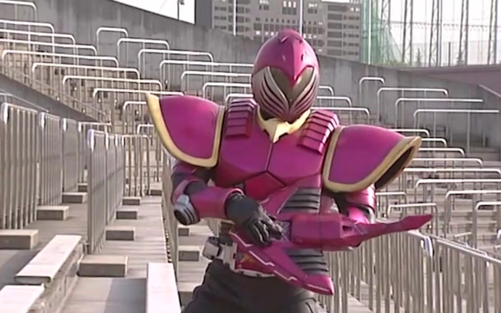 特摄剧22你以为的假面骑士2号其实还是假面骑士raia和阿古茹奥特曼