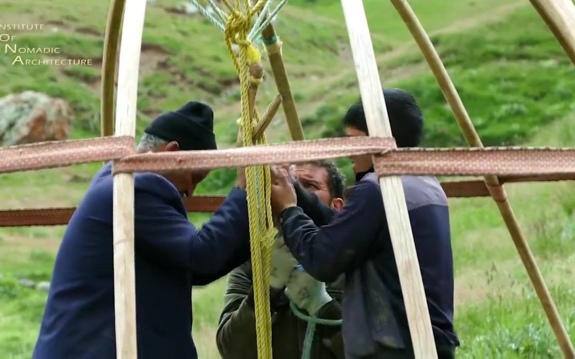 [图]伊朗阿塞拜疆族牧民传统毡房搭建过程