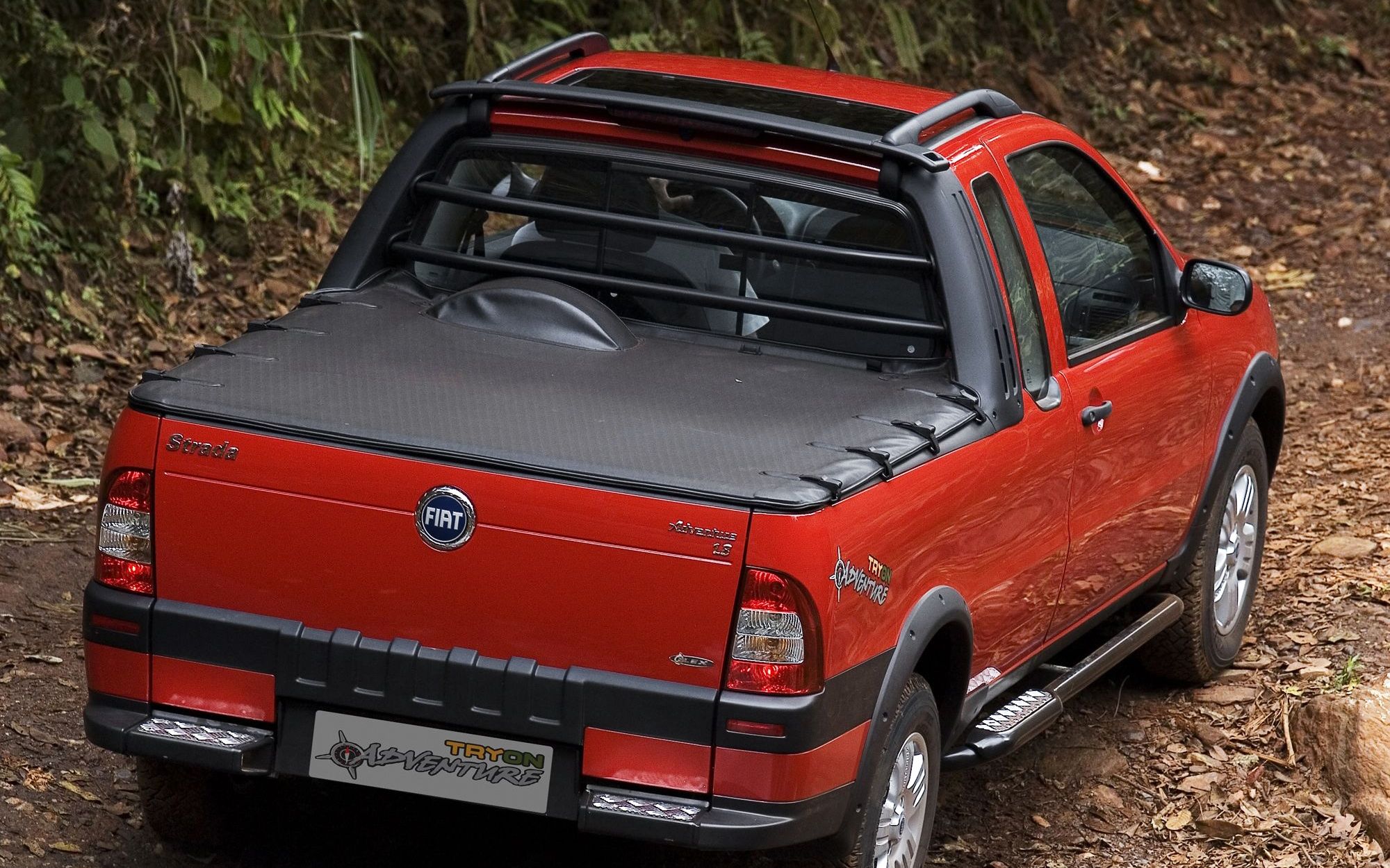 巴西广告约20052006年菲亚特stradaadventure皮卡30秒电视广告