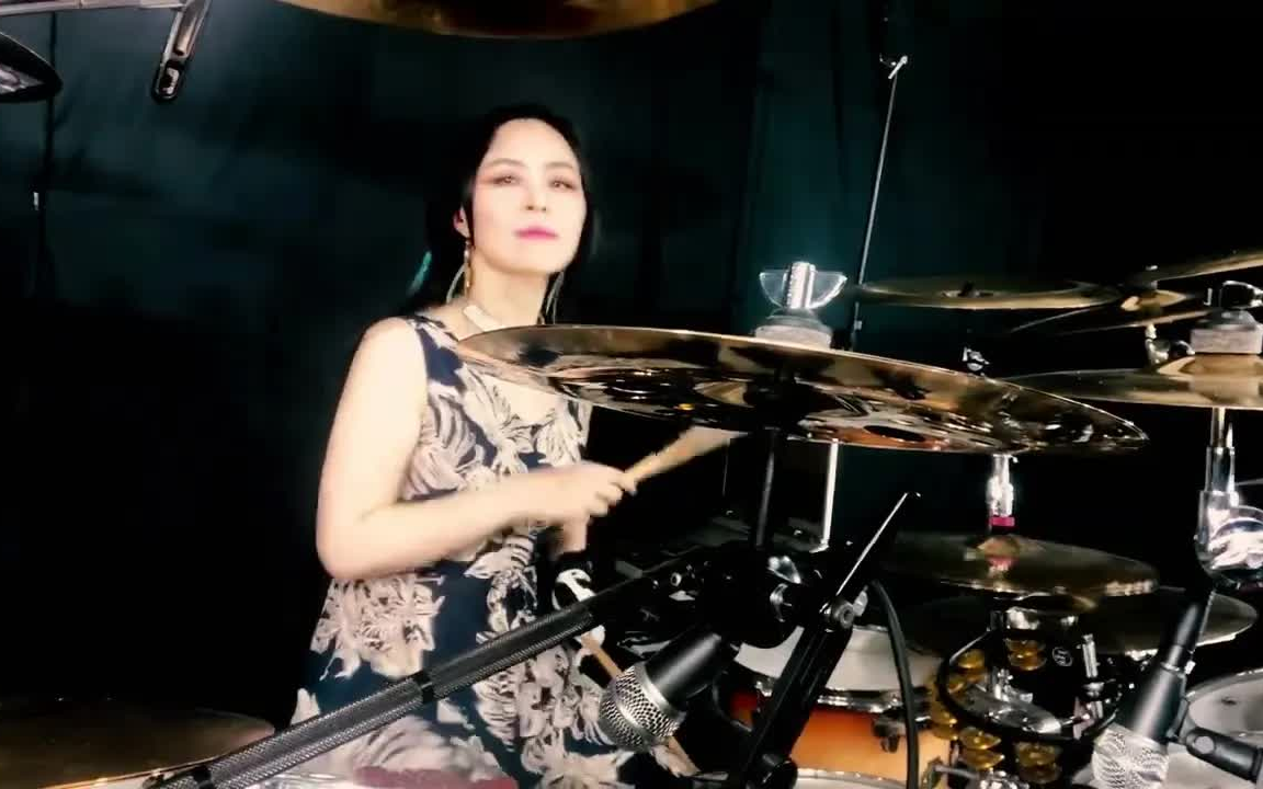 [图]Nightwish - The Phantom of the Opera  drum cover by Ami Kim (168)