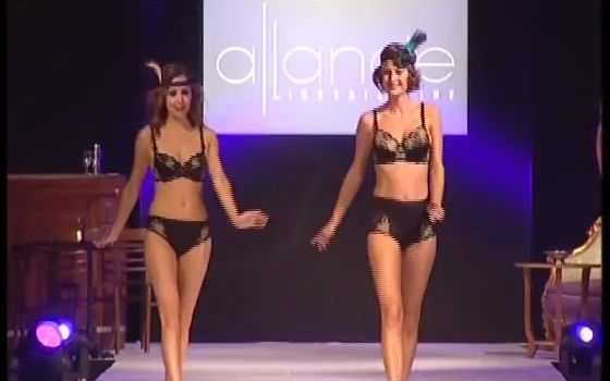 [图]défilé de mode de lingerie Allande Automne Hivers 2009 -2010 part2