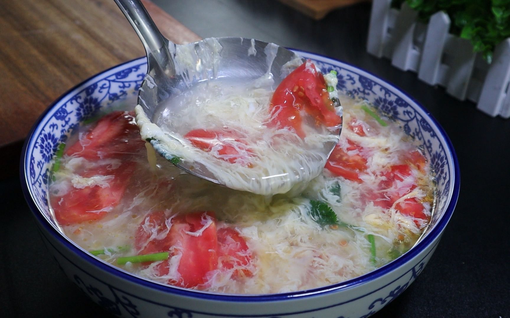 西红柿鸡蛋汤怎样做？