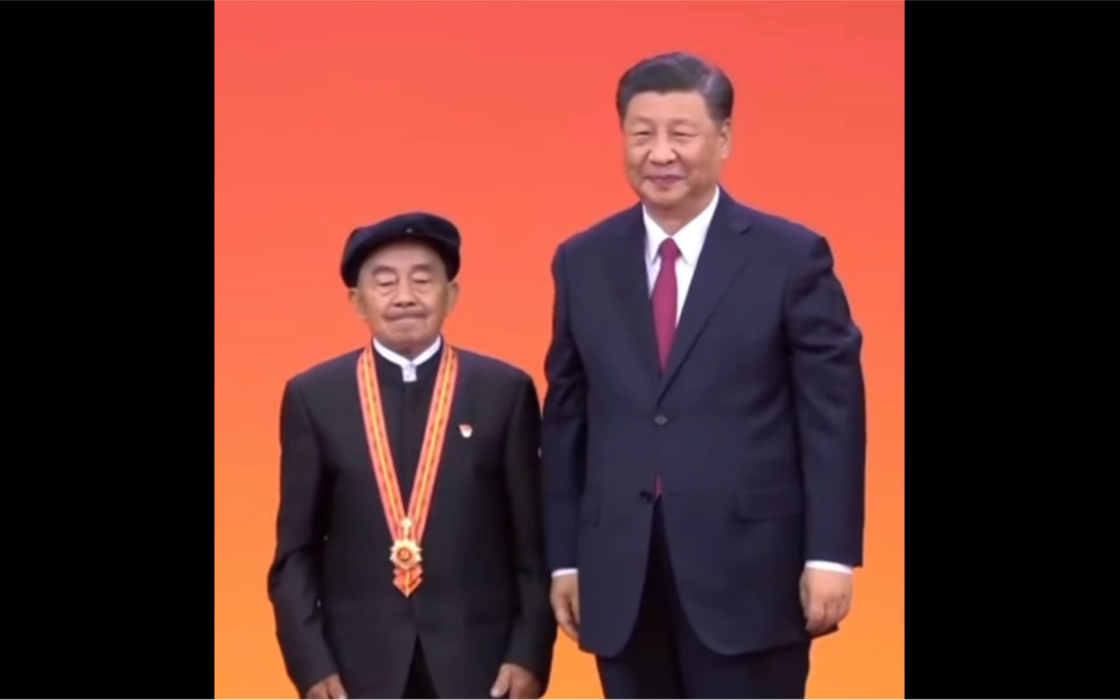 绝壁凿出“生命渠”！“当代愚公”黄大发获颁“七一勋章”，致敬！_哔哩哔哩_bilibili