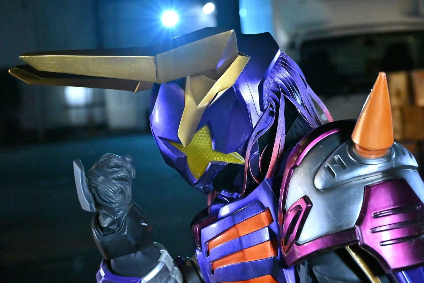 假面骑士geats第34话剧照バッファ無双!牛牛新形态登场 保镖参赛