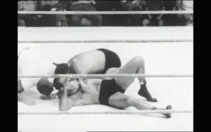 Télécharger la video: 1952.06.17 Southwest Sports－三局两胜赛 Bill Longson vs. Lou Thesz