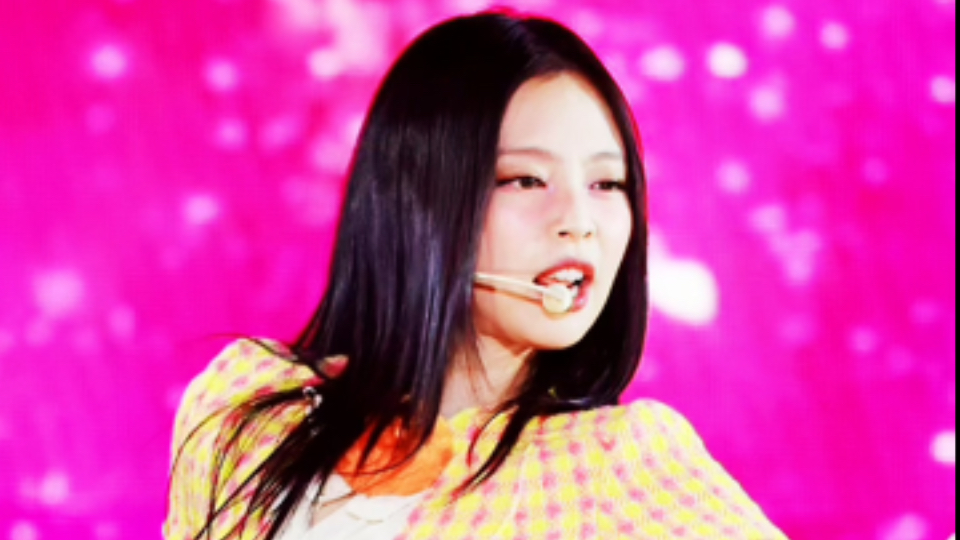 【JENNIE】 Super Pop Japan 2024Mantra舞台(大屏饭拍)美疯!!!!!哔哩哔哩bilibili