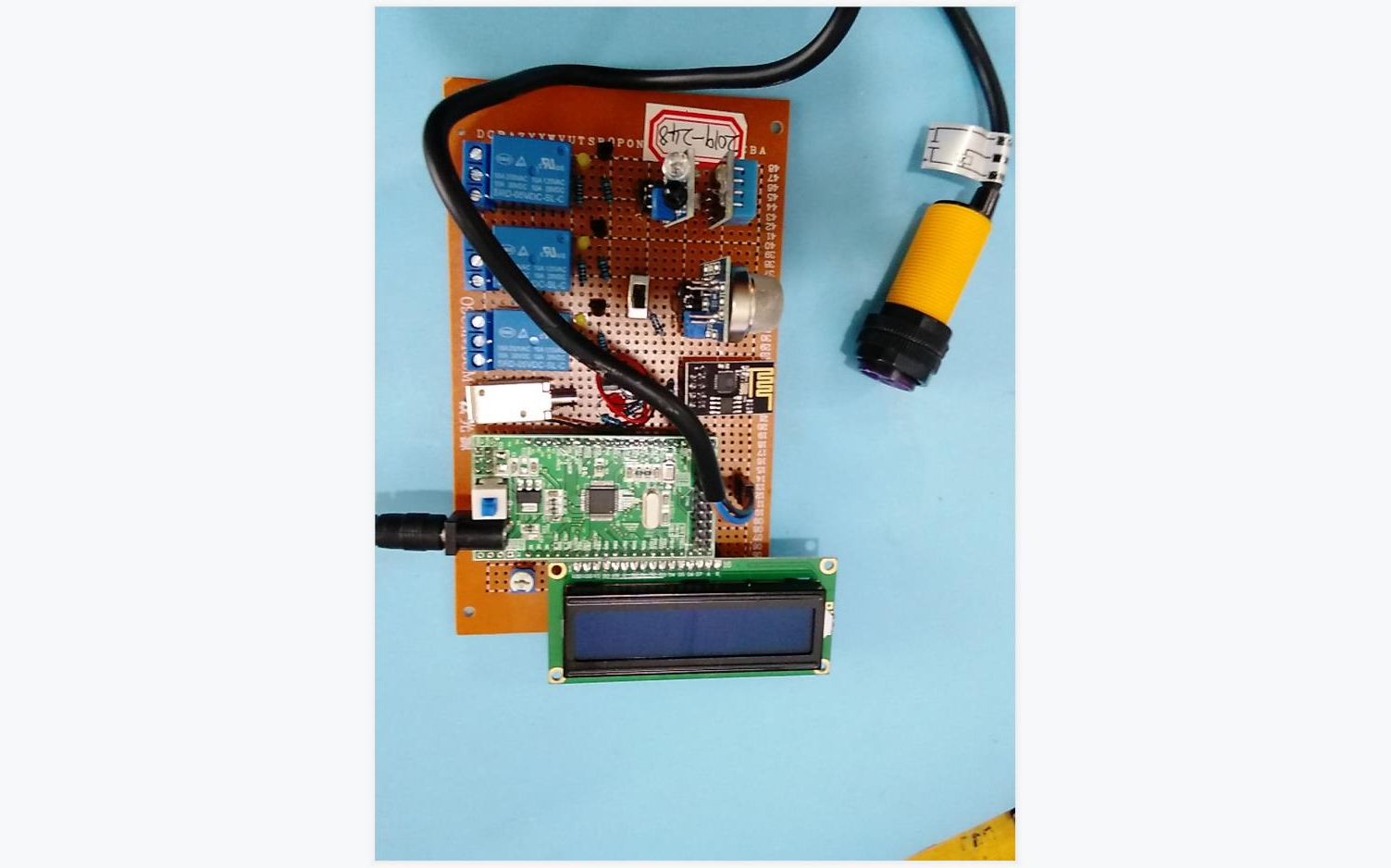 基于STM32单片机的智能鞋柜设计拨动LCD1602DHT11MQ2WIFI手机APPRELAYE18红外对管电磁锁DIY板套件19248哔哩哔哩bilibili