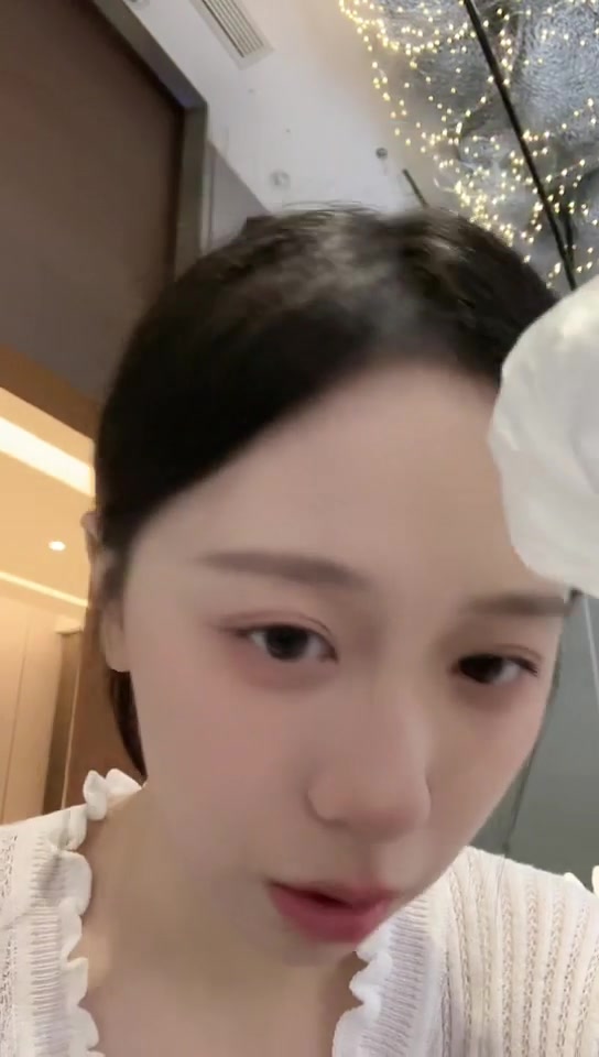 [高清素材私]鲸鱼罐头陈佳怡版 2024-04-14直播录像|直播回放|录播