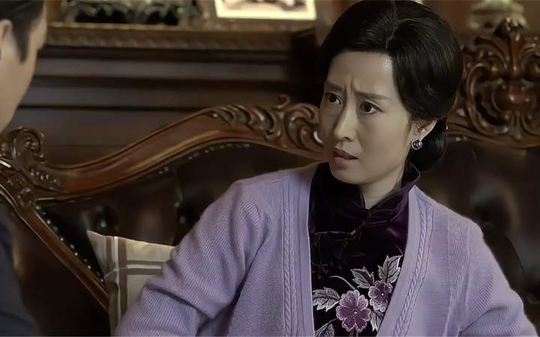 大姐刀子嘴豆腐心,一听明台发烧,立马心疼顾不上生气了_哔哩哔哩_bili