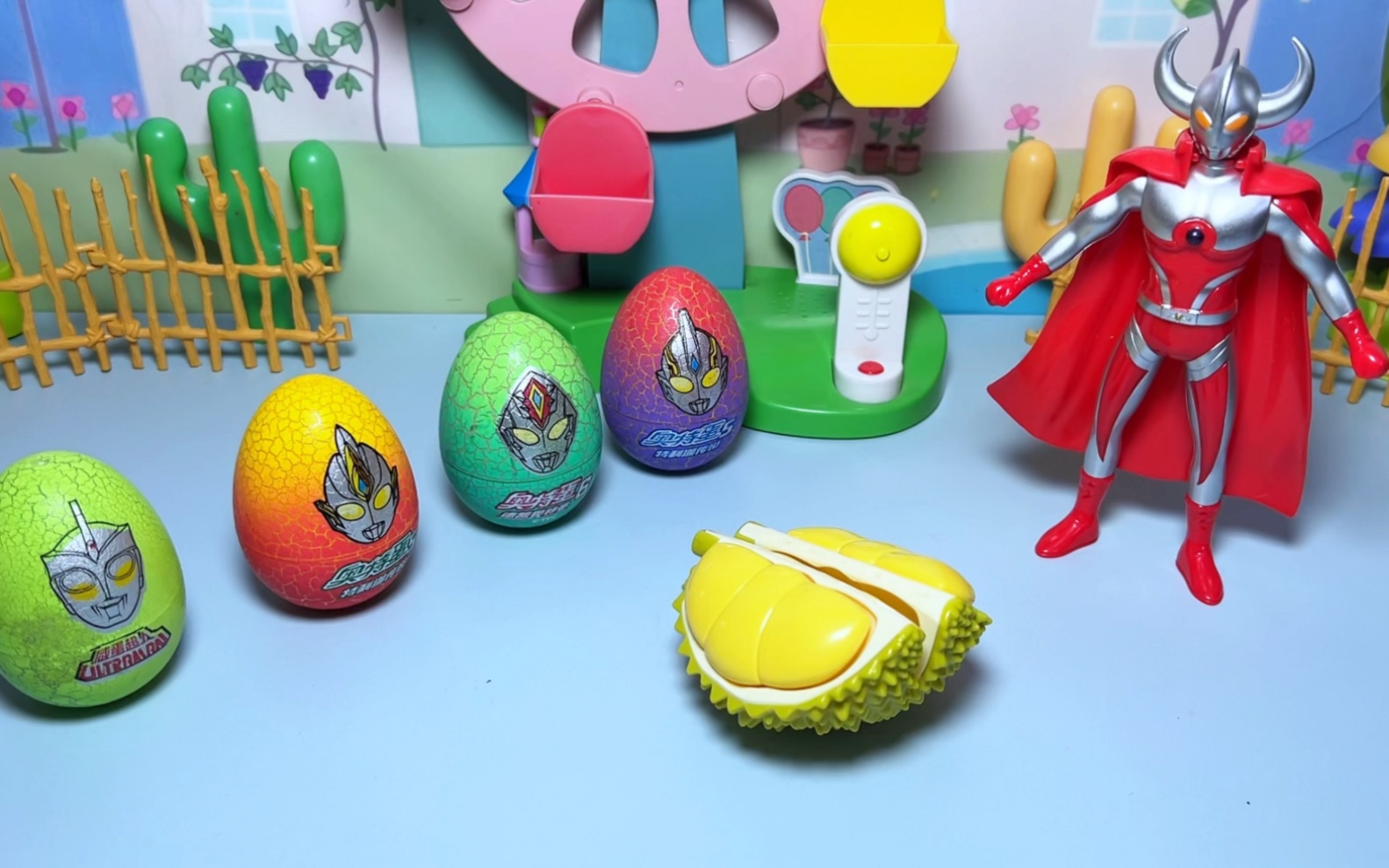 玩具动画-小怪兽假扮了小奥特曼