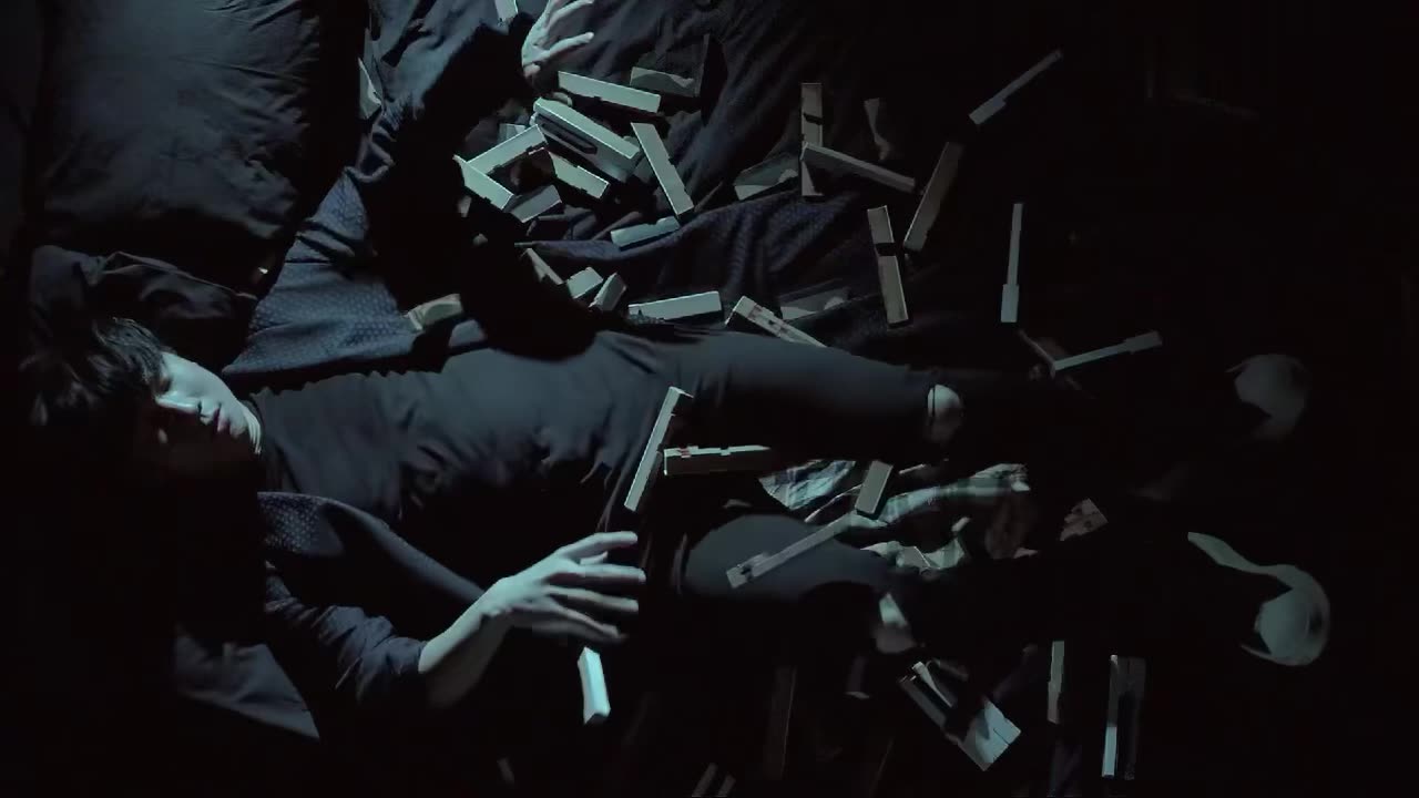 林俊杰黑夜问白天官方mv超好听啊啊啊