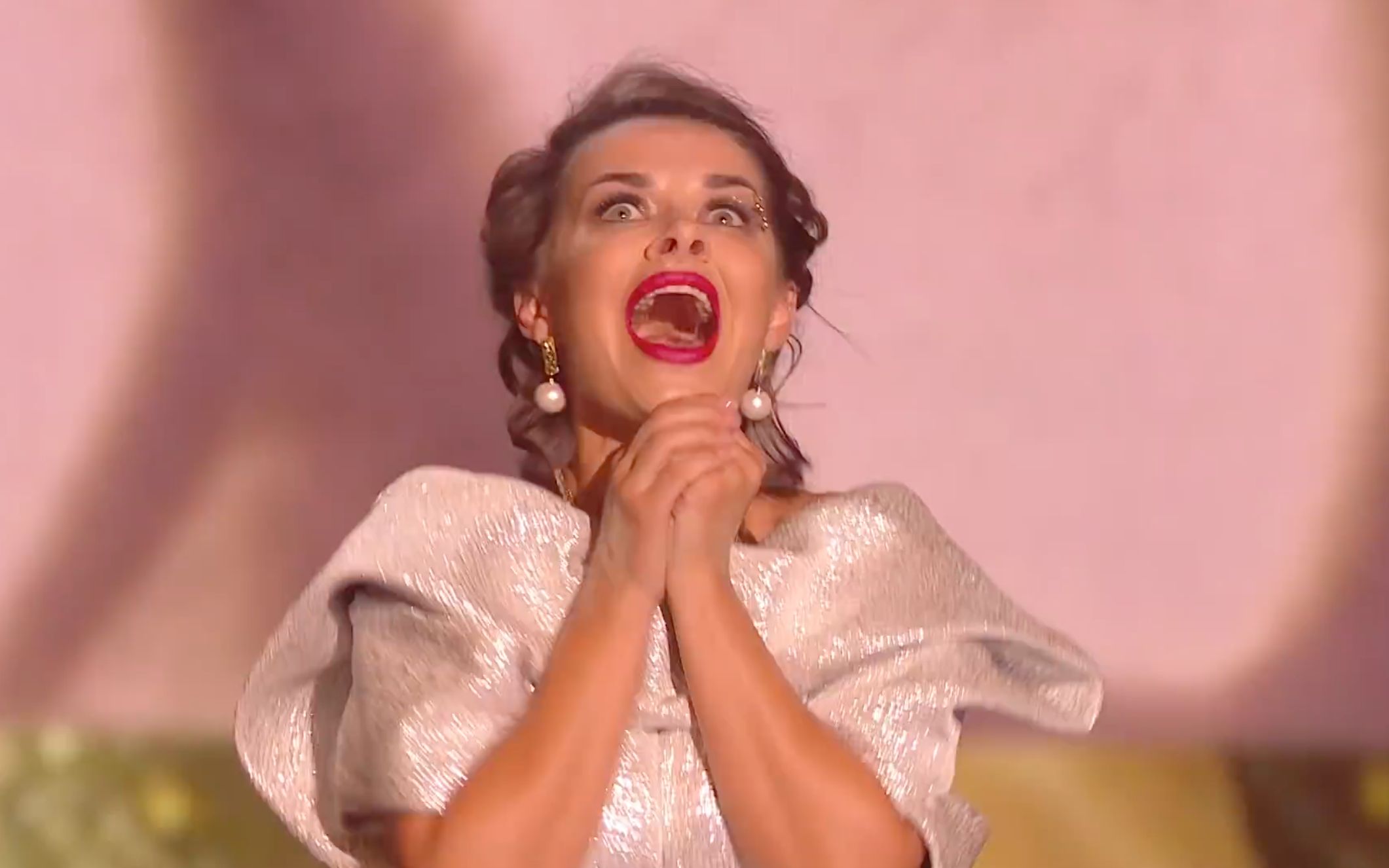 中国达人秀卓君冠军历程