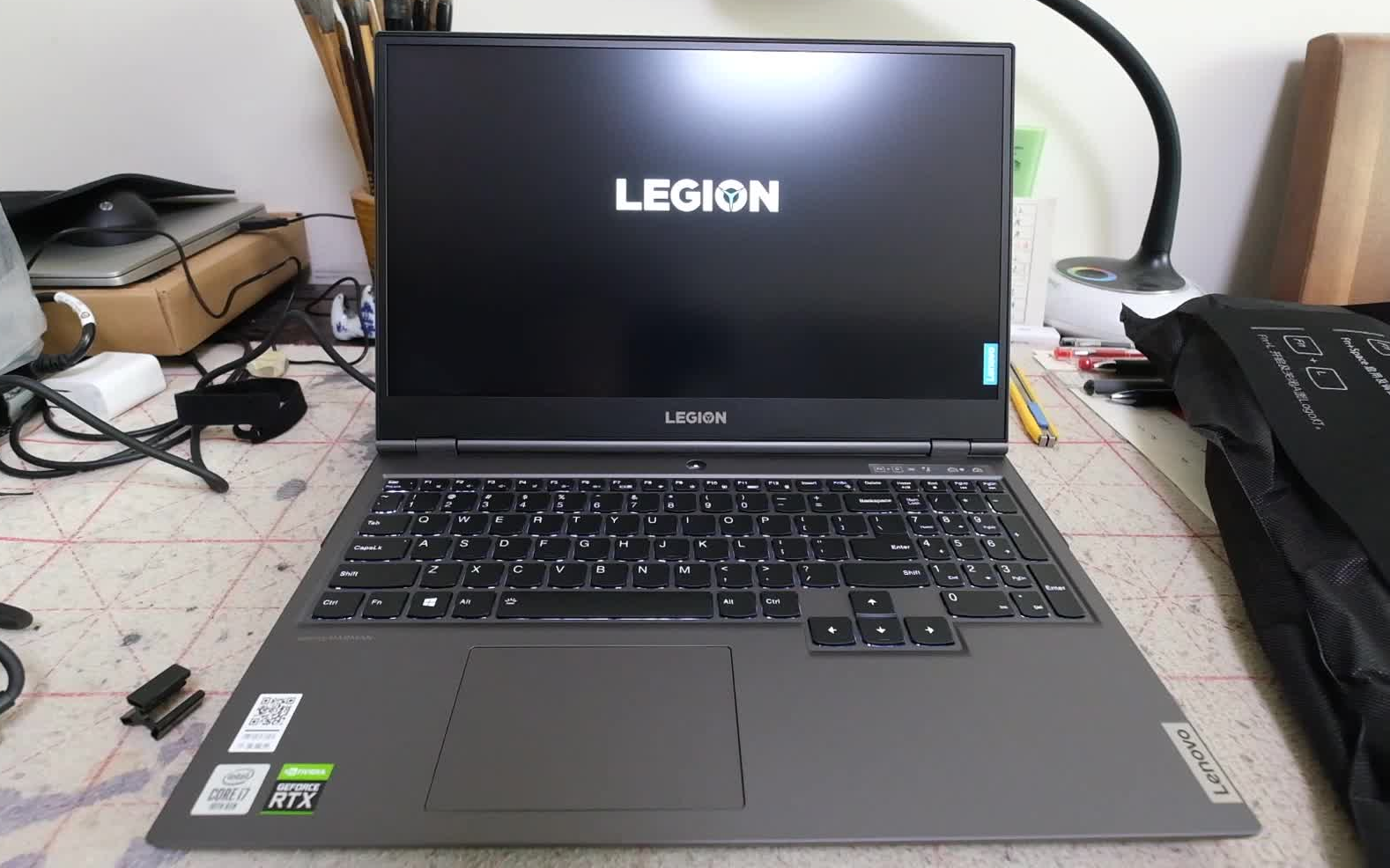 活动作品联想拯救者y7000pi710875h首次开机及简单设置原速一刀未剪