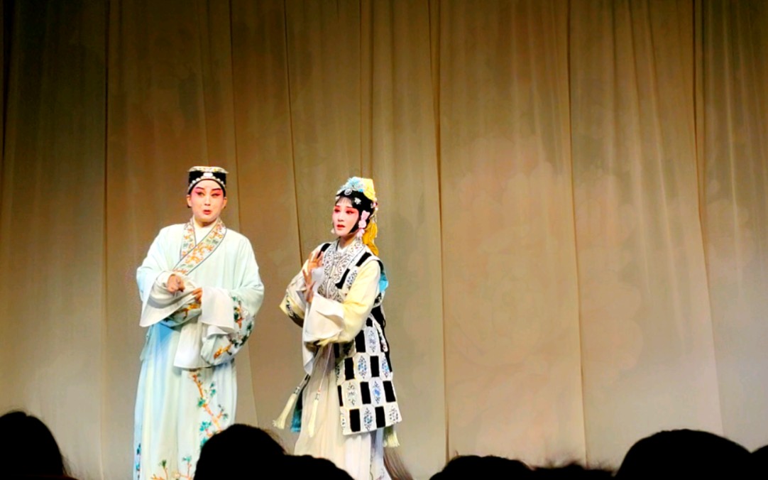 31】翁佳慧 张媛媛《玉簪记 秋江 小桃红》梅兰芳大剧院小剧场