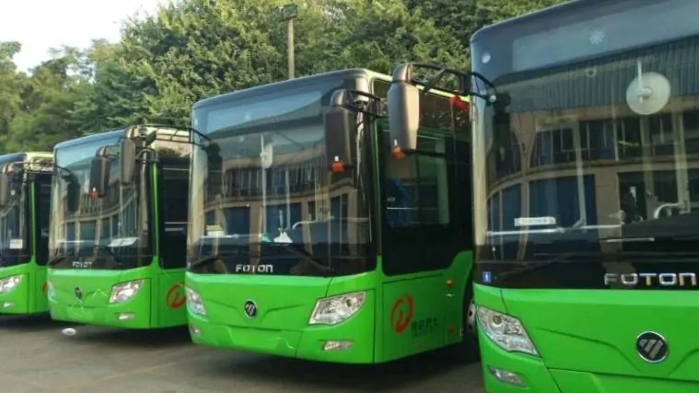 enjoy晚风.在柳州乘坐福田混合动力公交车被破产