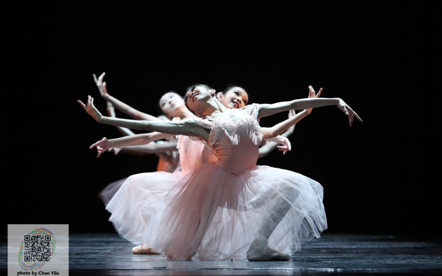 北舞附中芭蕾专业课堂实录4_哔哩哔哩 (゜-゜)つロ 干杯~-bilibili