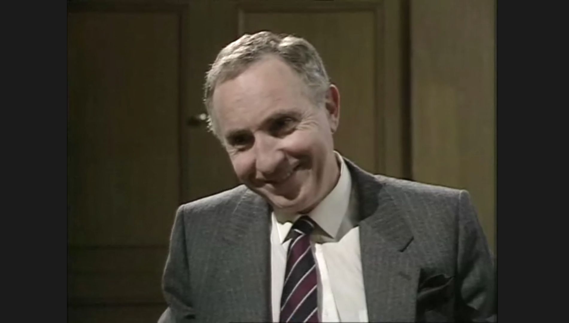 汉弗莱:民调这个东西我可太清楚啦【是,首相】