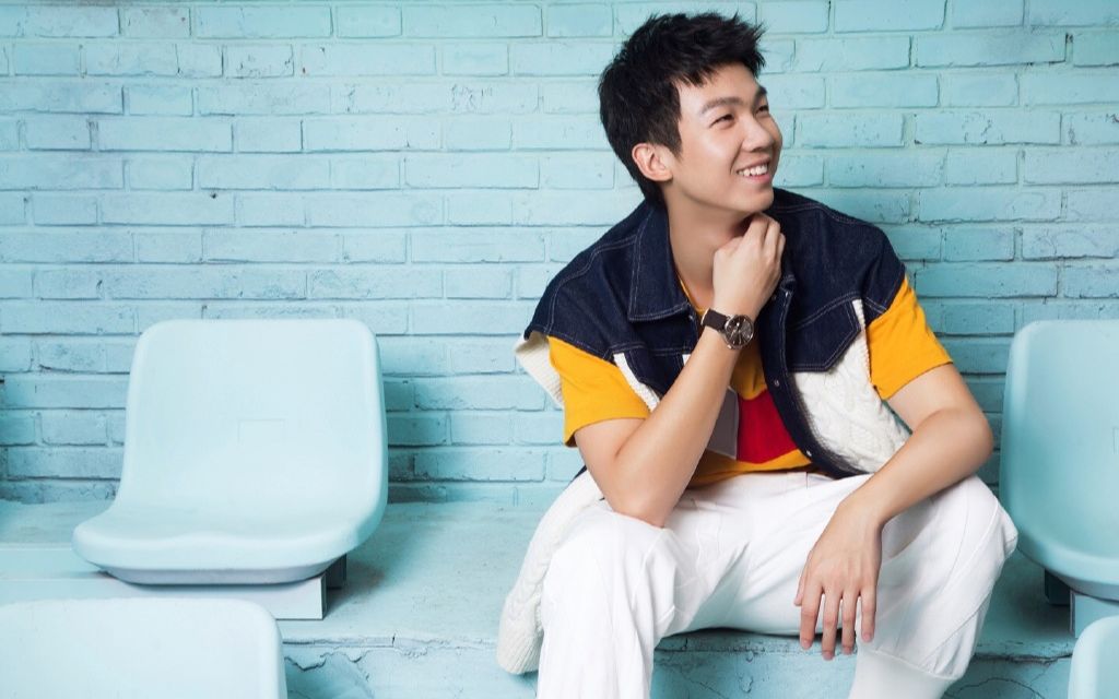 快男结束六年了,可是白举纲竟然变成这个样子了?_哔哩哔哩_bilibili