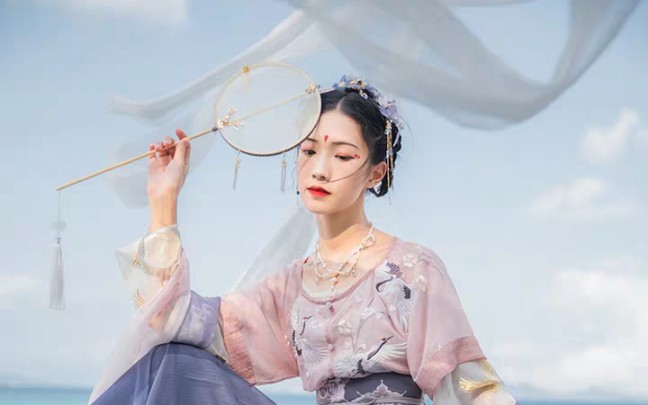 汉服开箱 汉尚华莲舞鹤赋汉服开箱