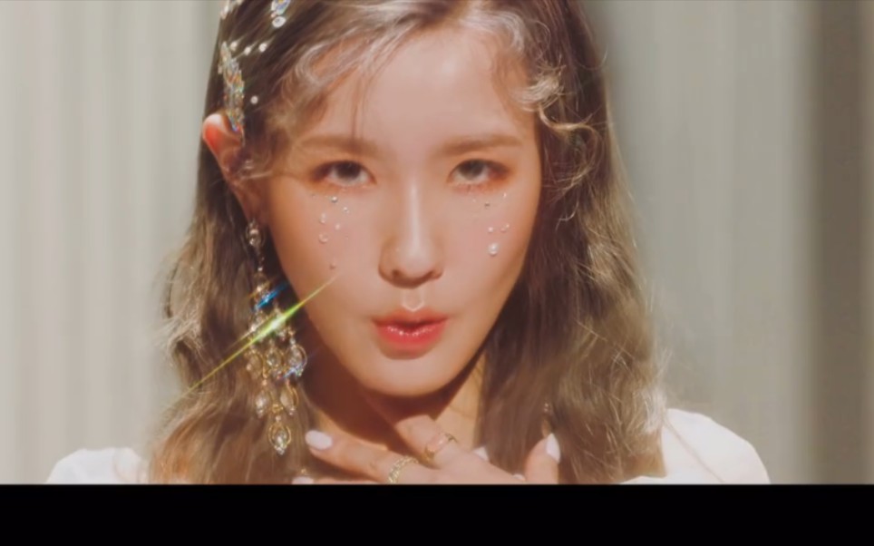 gidle组合 回归初舞台 - intro   oh my god