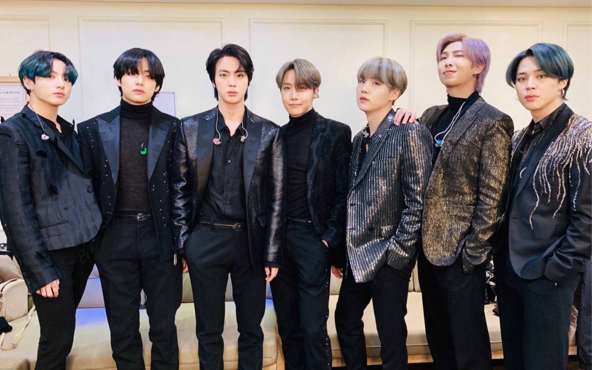 bts防弹少年团音乐银行打歌舞台相关合集blackswanon含采访舞台一位