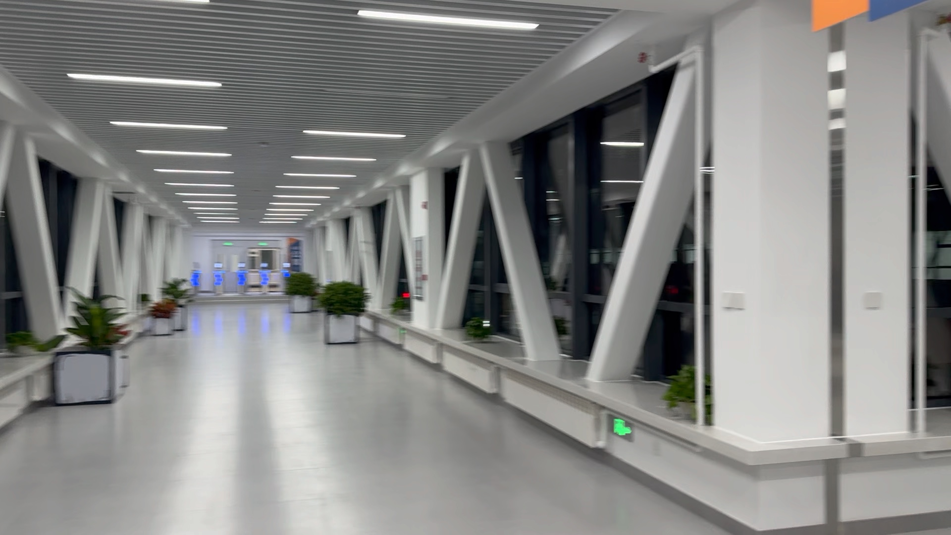 哈工大a01-a15-a16暖廊即将开通