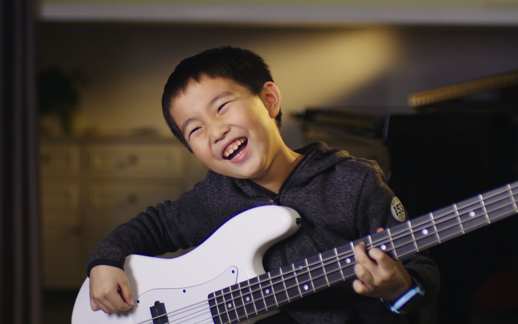 小小少年人物预告6烁然的乐队音乐比生命更重要