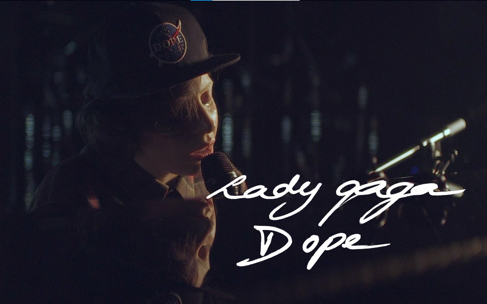 【acoustic版毒药】lady gaga - dope (acoustic) (live 2013.11.