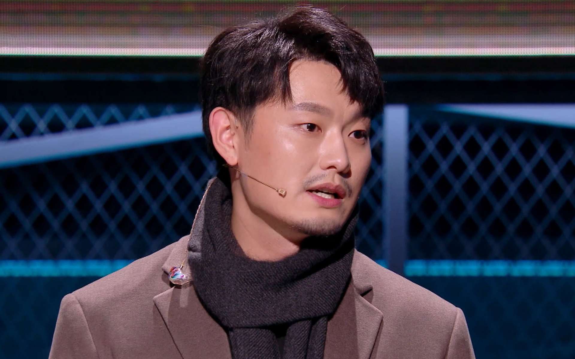 爱乐之都鞠红川谈流浪诗人和流浪歌手的区别-综艺-高清在线观看