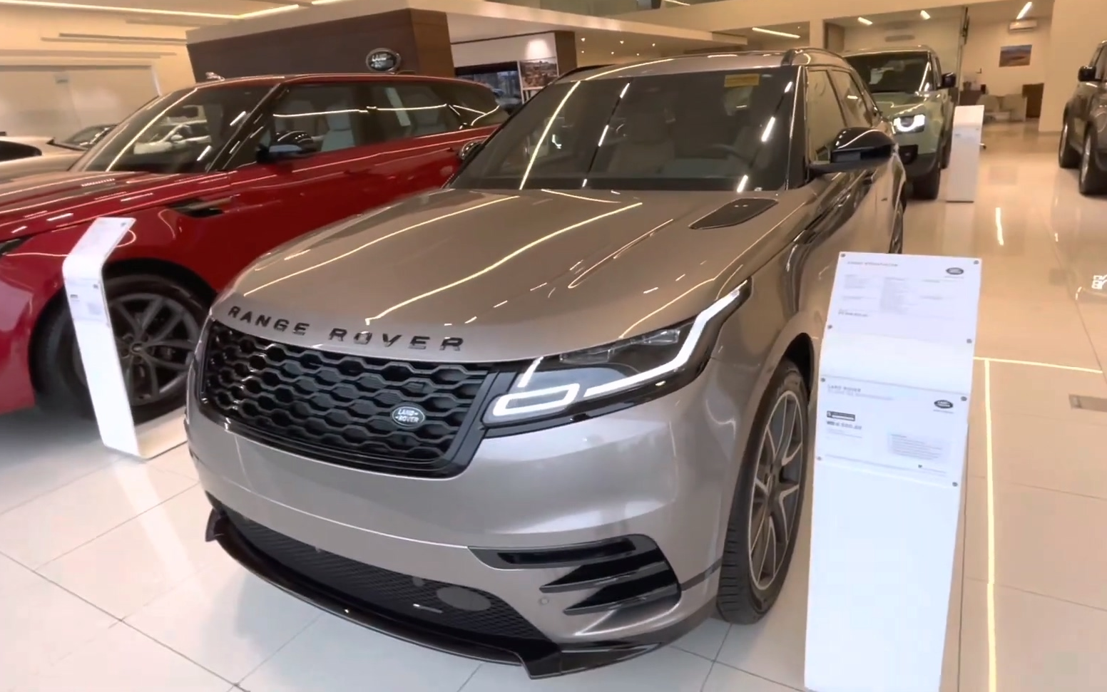 【garagem rj】门店实拍 路虎揽胜星脉 p400e r-dynamic se 艾格灰