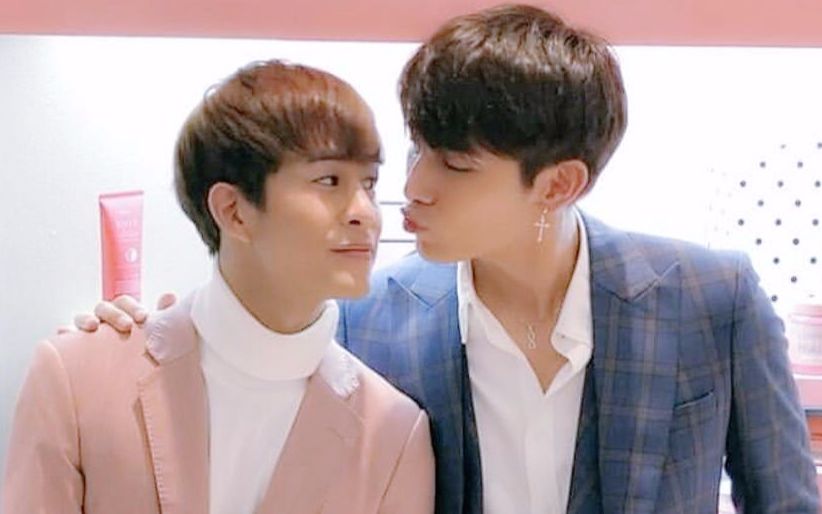 【英字】180329 mewart 主持人提问"你们俩喜欢什么类型的女生?