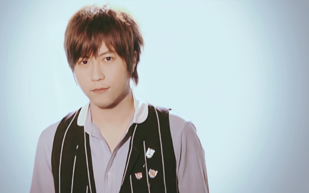 五月天阿信 真的会被陈信宏笑死哈哈哈哈 打游戏贱嗖嗖的